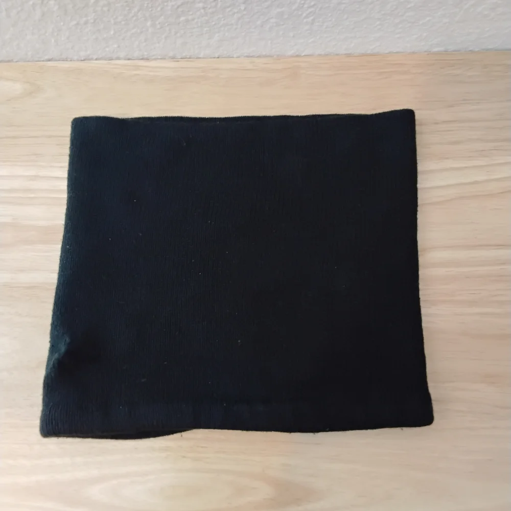 Black Knit Neck/Mouth Warmer